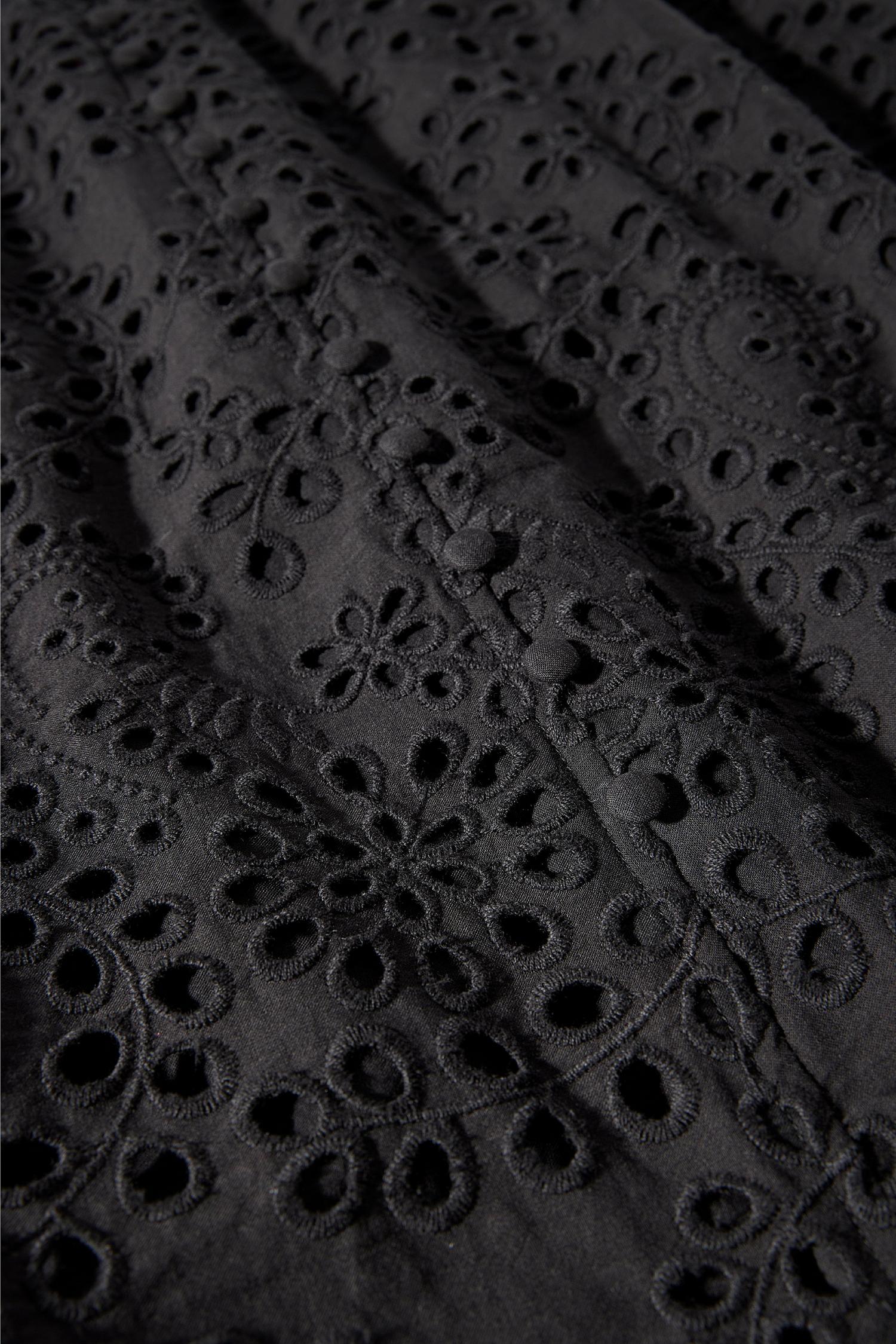 black eyelet