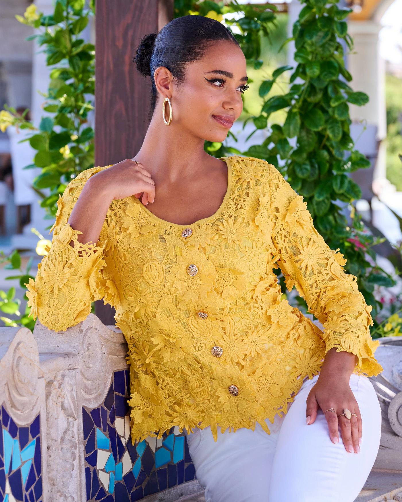 Three-Quarter Sleeve 3D Floral Lace Jacket - Lemon Drop Yellow 