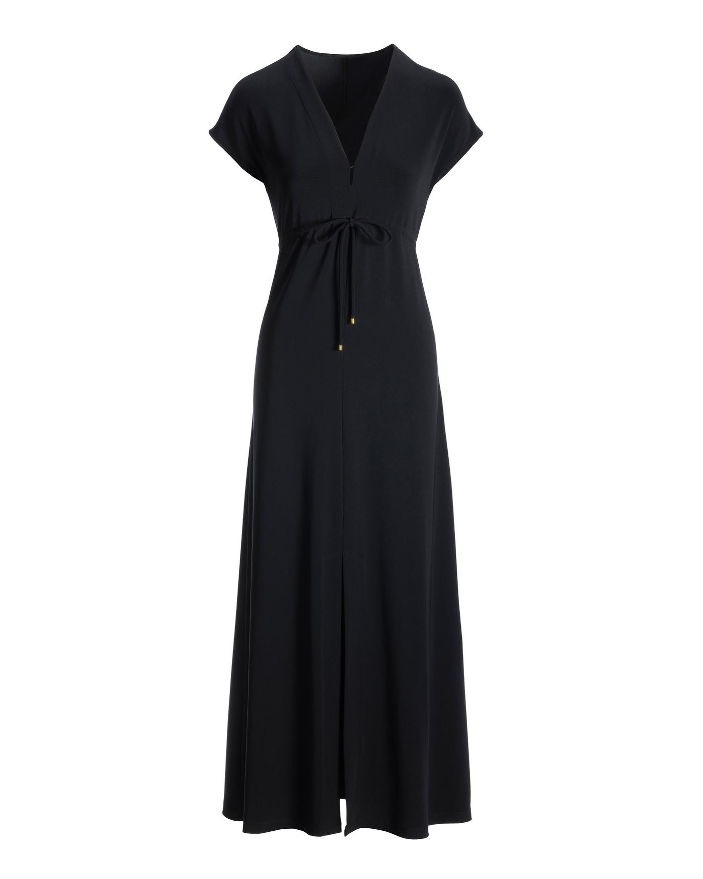 Shoppers Say This Hount Maxi Dress Is a 'Great Travel Dress