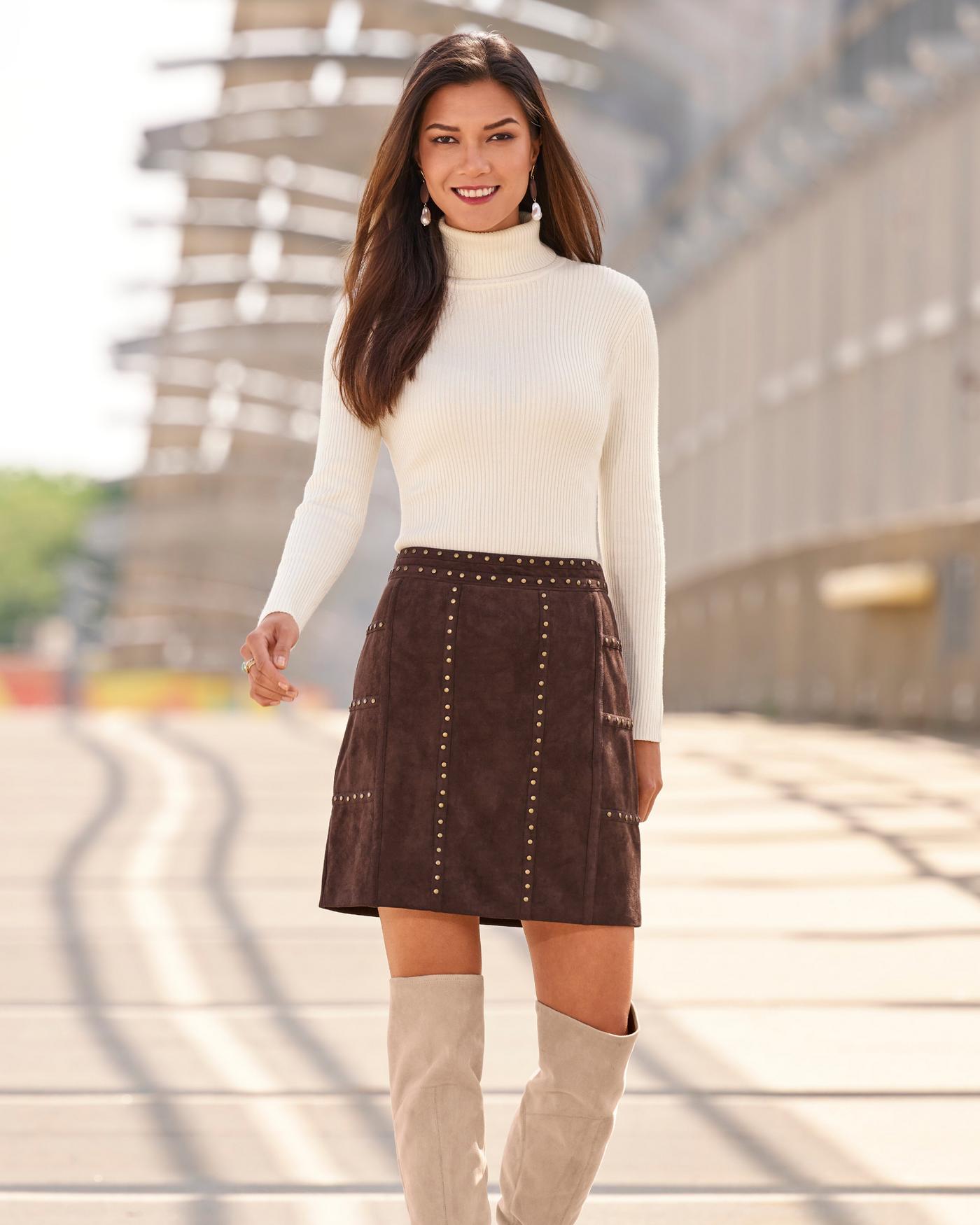 Stretch faux outlet suede skirt