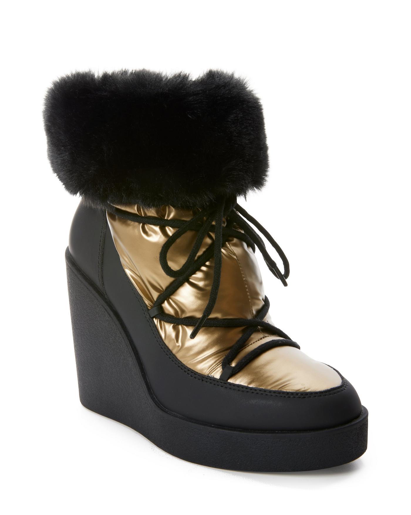 Wedge shop boots fur