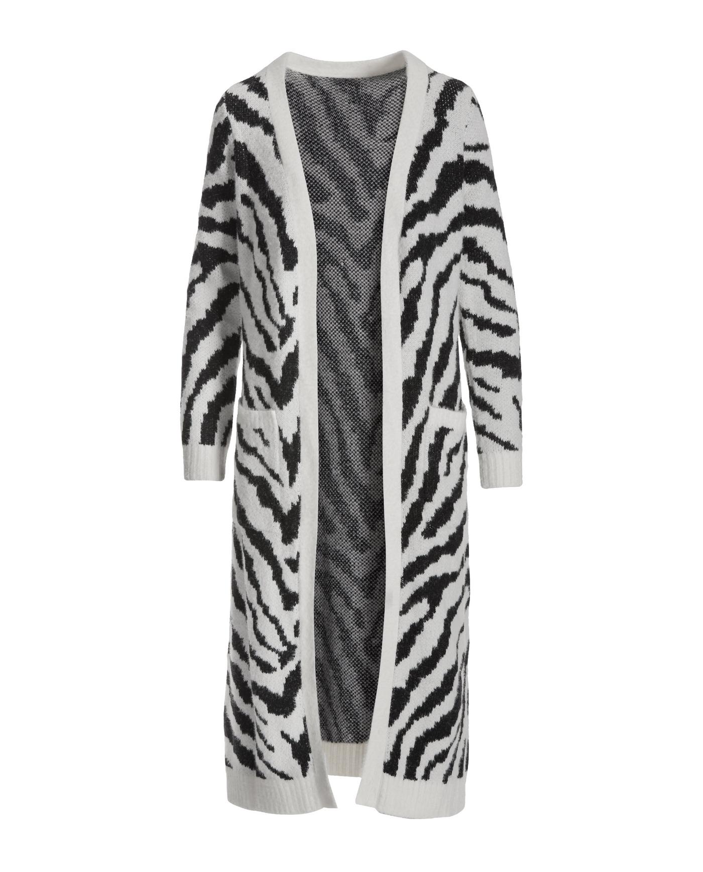 Zebra Jacquard Duster - Black/White | Boston Proper