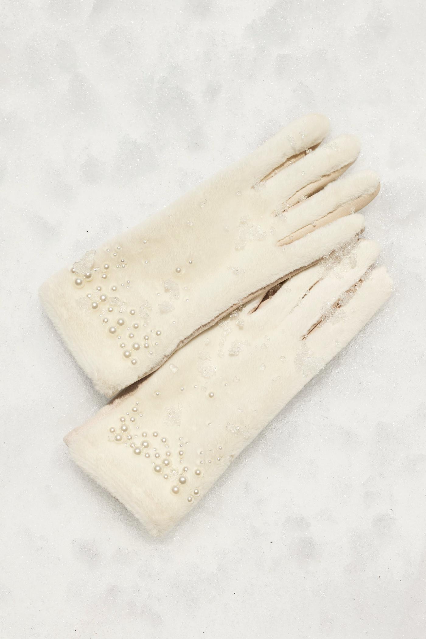 Pearl Faux Fur Winter Glove - Cream | Boston Proper