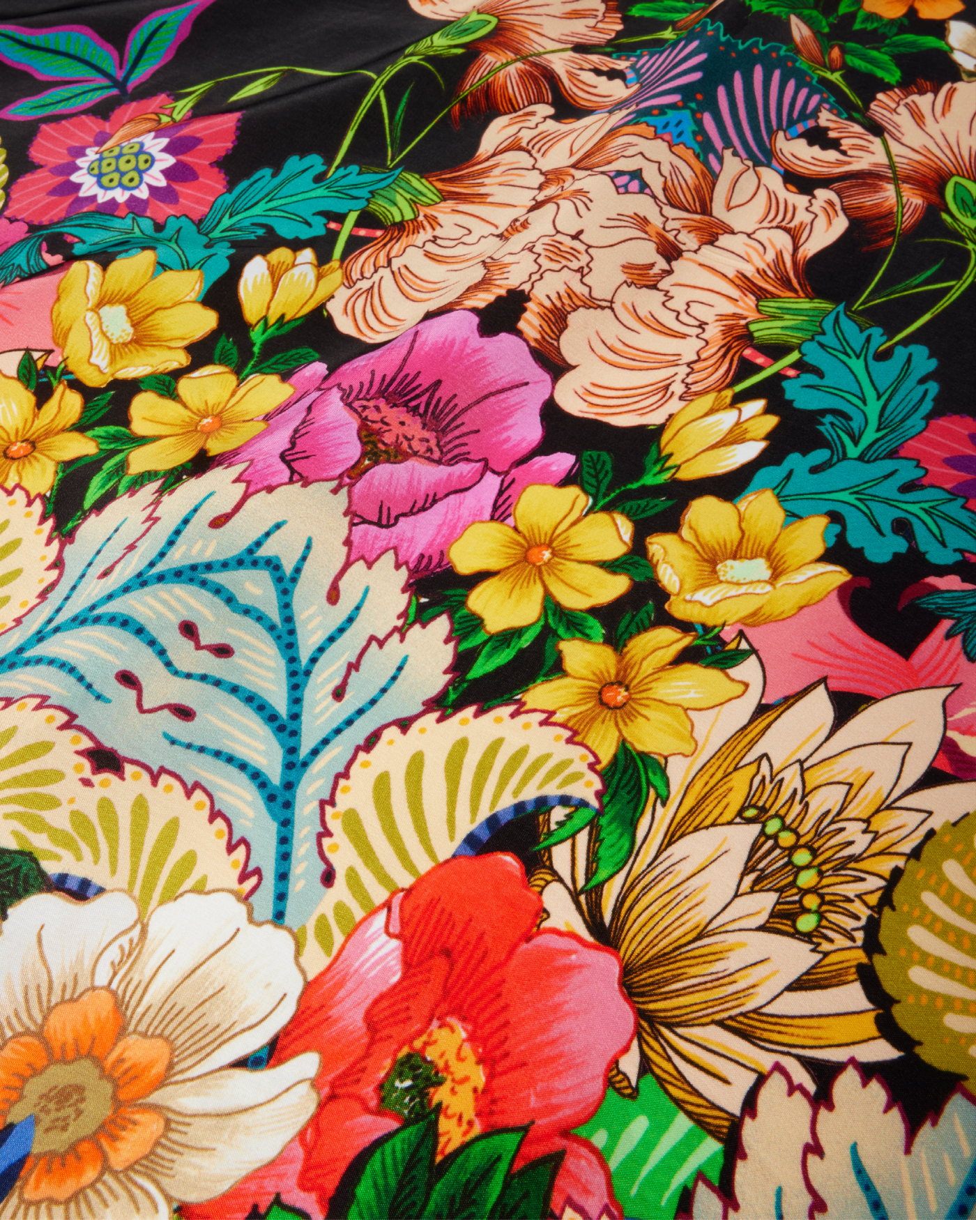 Castillo Gardens Luxe Full Length Duster - Black/Magenta | Boston