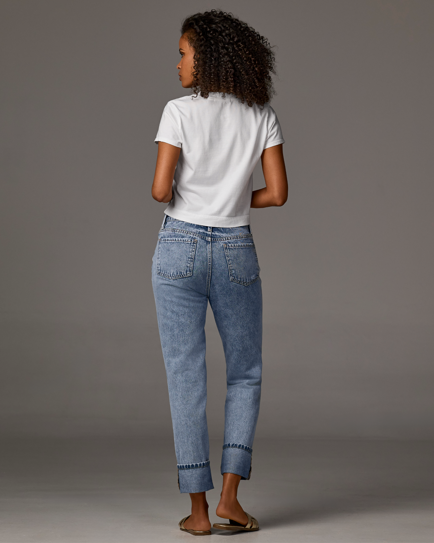 Newport Relaxed Cuffed Jean Medium Wash
