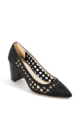 woven closed-toe pump