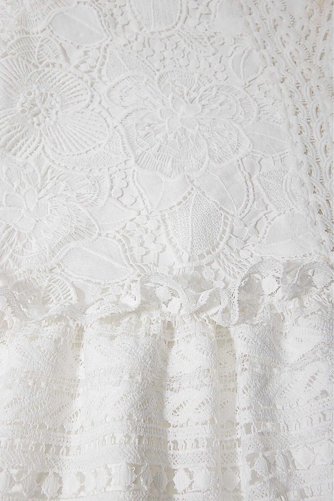 Puff Sleeve Collared Lace Peplum Blouse - White – Boston Proper