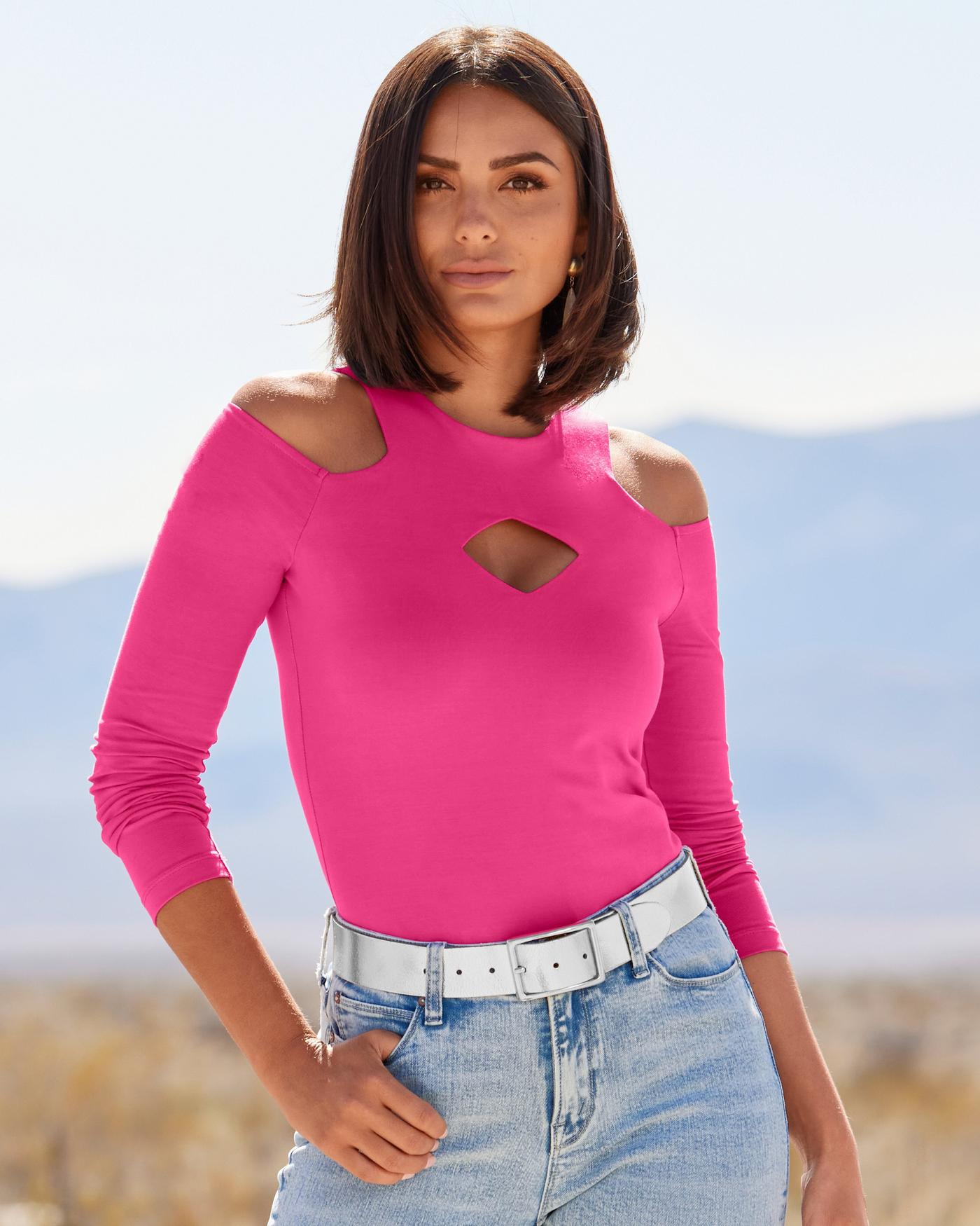 So Sexy Keyhole Cold Shoulder Knit Top Fuchsia Purple