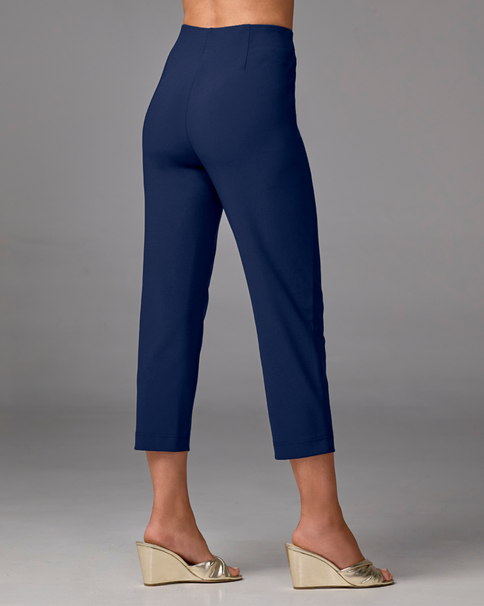 Beyond Travel Crop Pant Maritime Navy