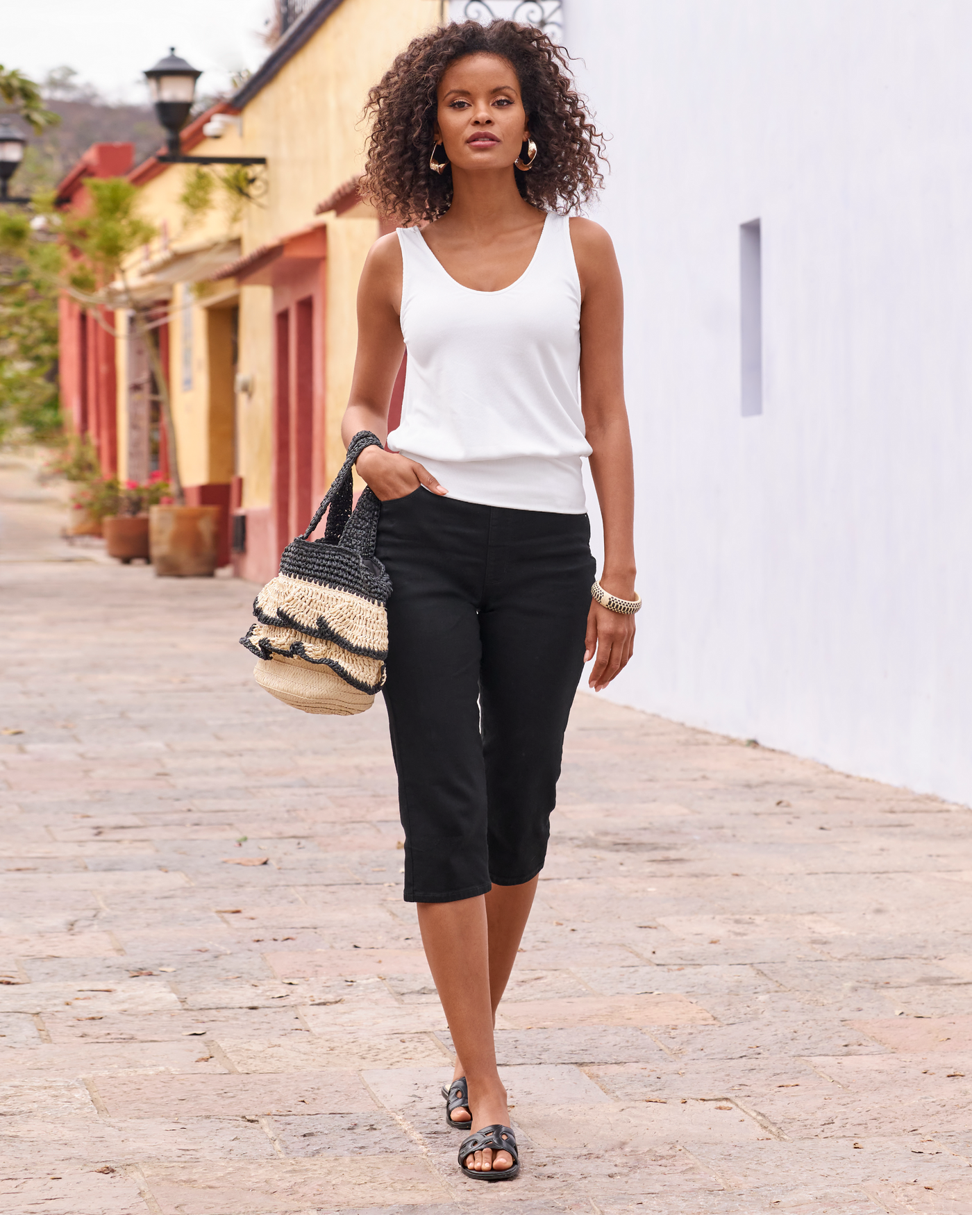 Hampton Pull On Pedal Pusher Black