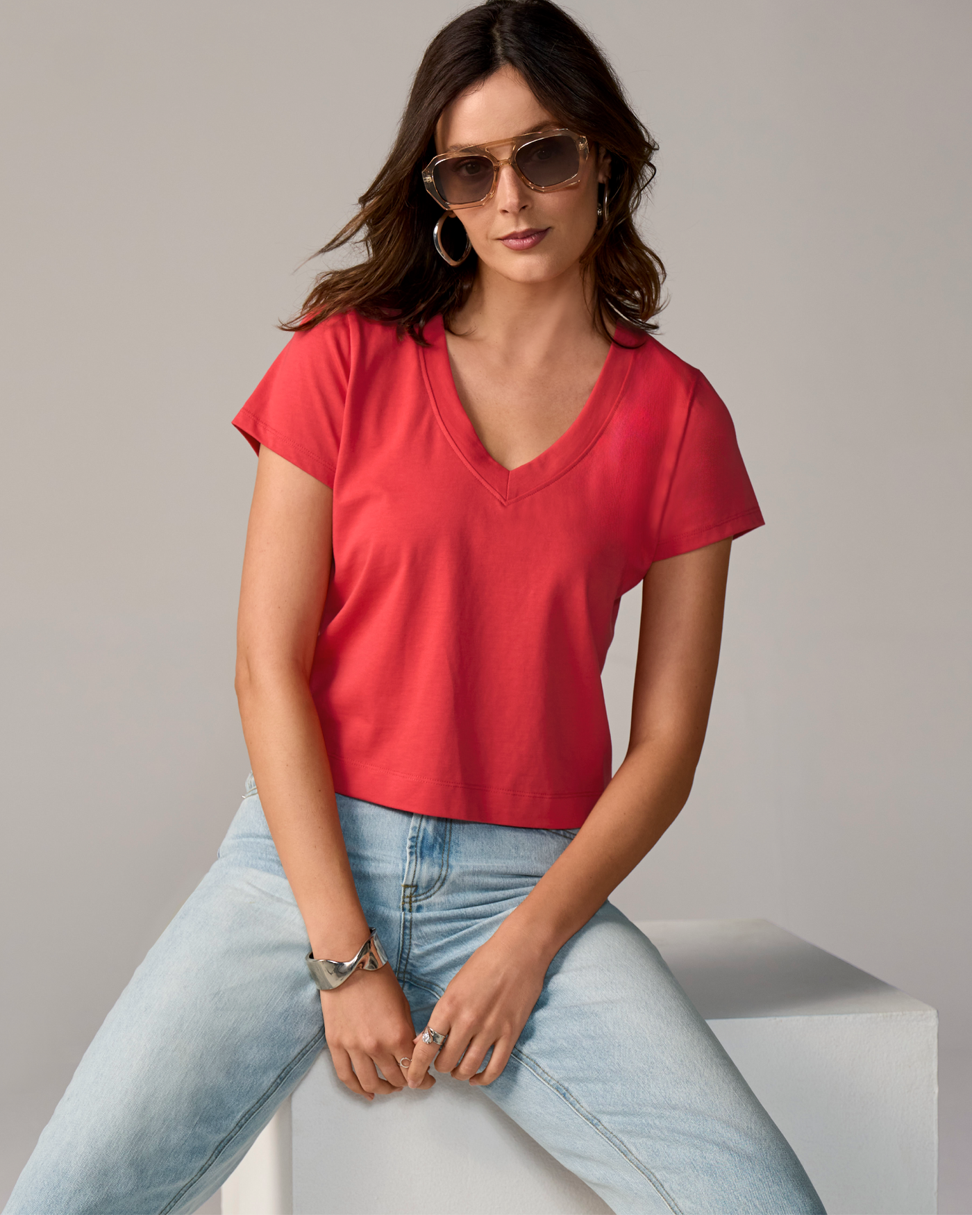 Cotton V Neck Short Sleeve Tee Hibiscus