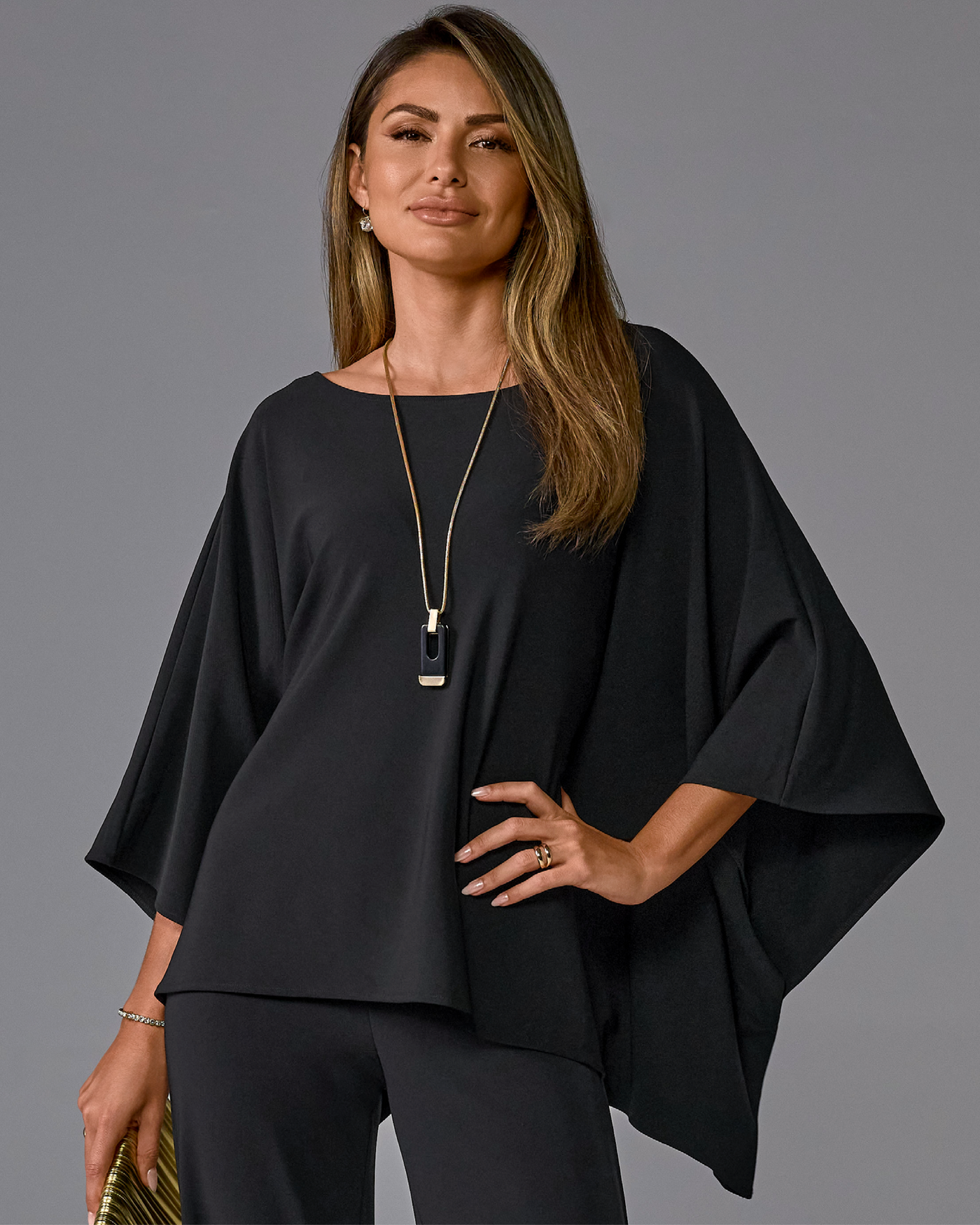 Beyond Travel Classic Poncho Jet Black