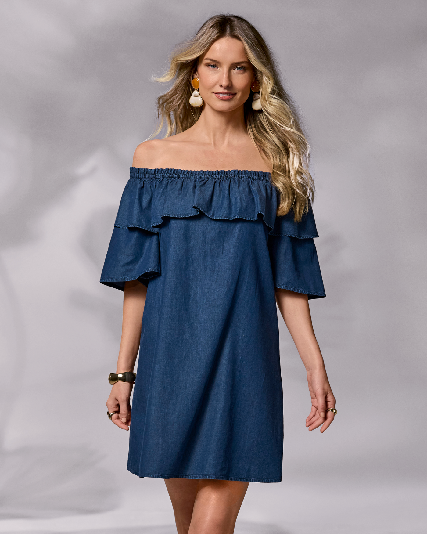 Off the Shoulder Ruffle Denim Dress Rinse