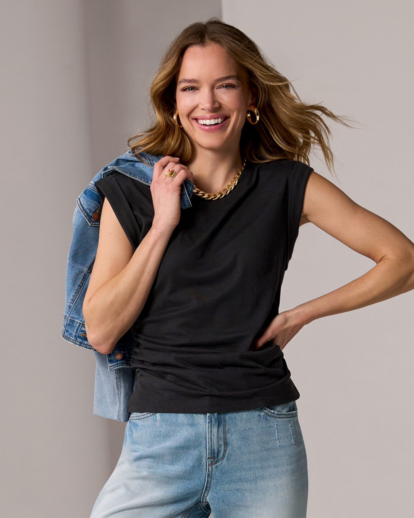 Crew Neck Shirred T- Shirt Proper Black