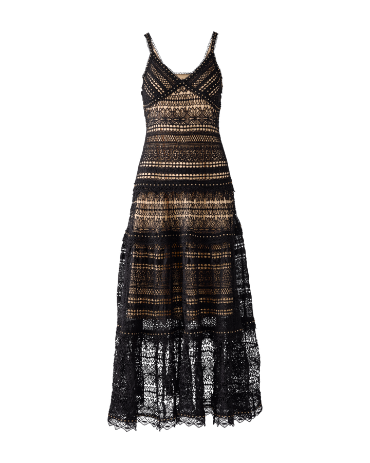 black or gold dress Black/Gold Ombr Lurex Bustier Gown with Train The dress has slightly more room through the waist and hips I've been thinking about "the